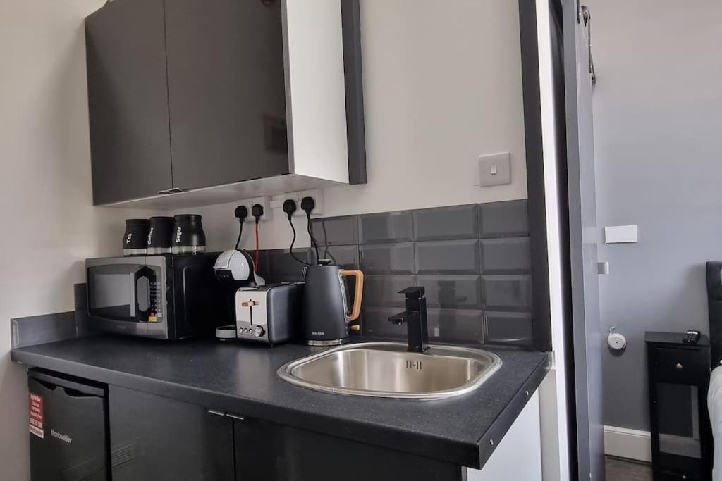 Modern 1Bedroom Studio In London Center Kültér fotó